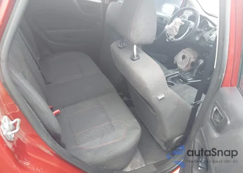 2019 Ford Fiesta St Line from USA, damaged, VIN 3FADP4DJ4KM126391